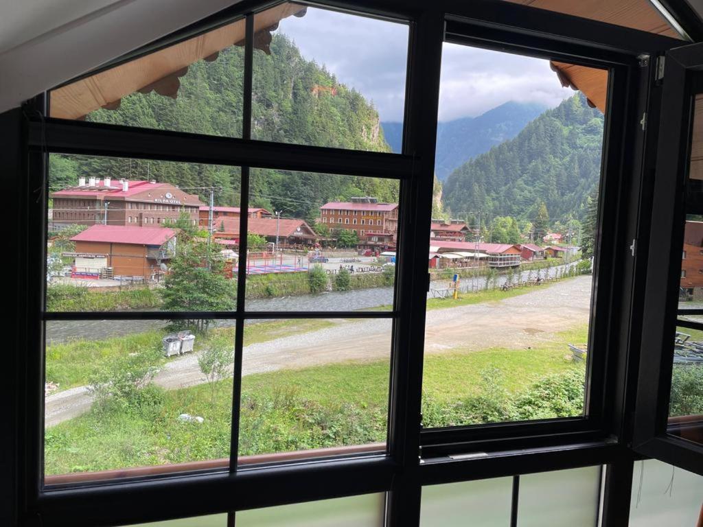 Cennet Suit Otel Uzungöl Exterior photo